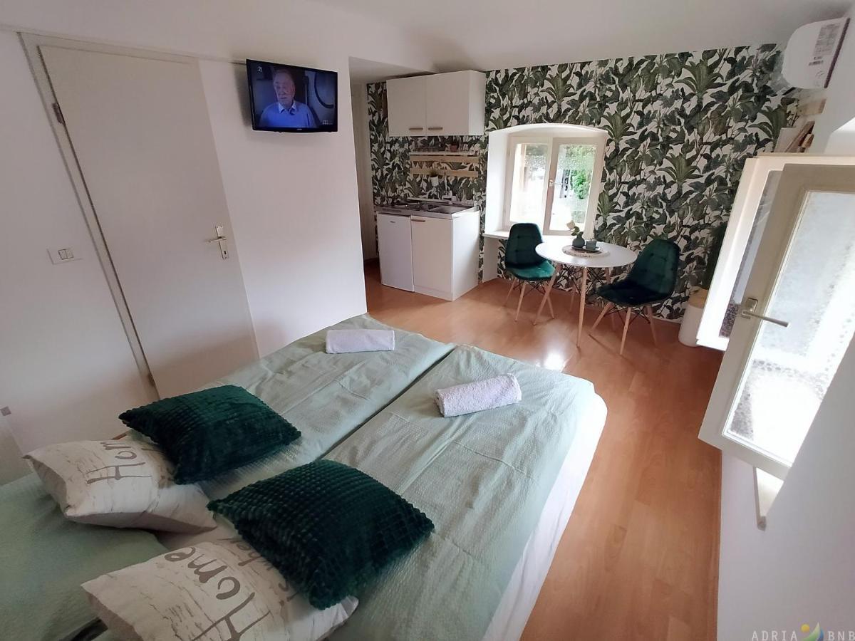 Cool & Romantic Studio In Portoroz Jb3 Exterior photo